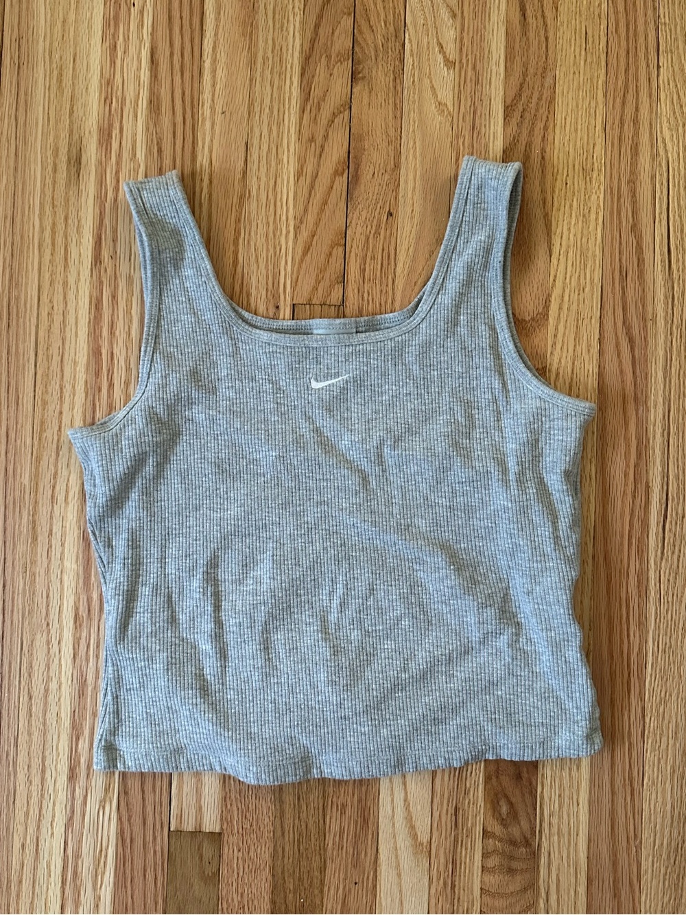 Nike Women's Light Gray Ribbed Scoop-Neck Tank